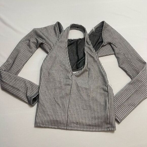 NWT Pretty Garbage Bolero Halter Top Set Grey Black 2Pc Set Size Medium New - Picture 1 of 9